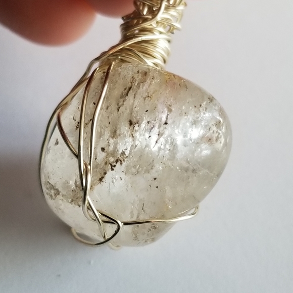 Handmade wire wrapped pendant clear stone with inclusions silver tone - Picture 3 of 16